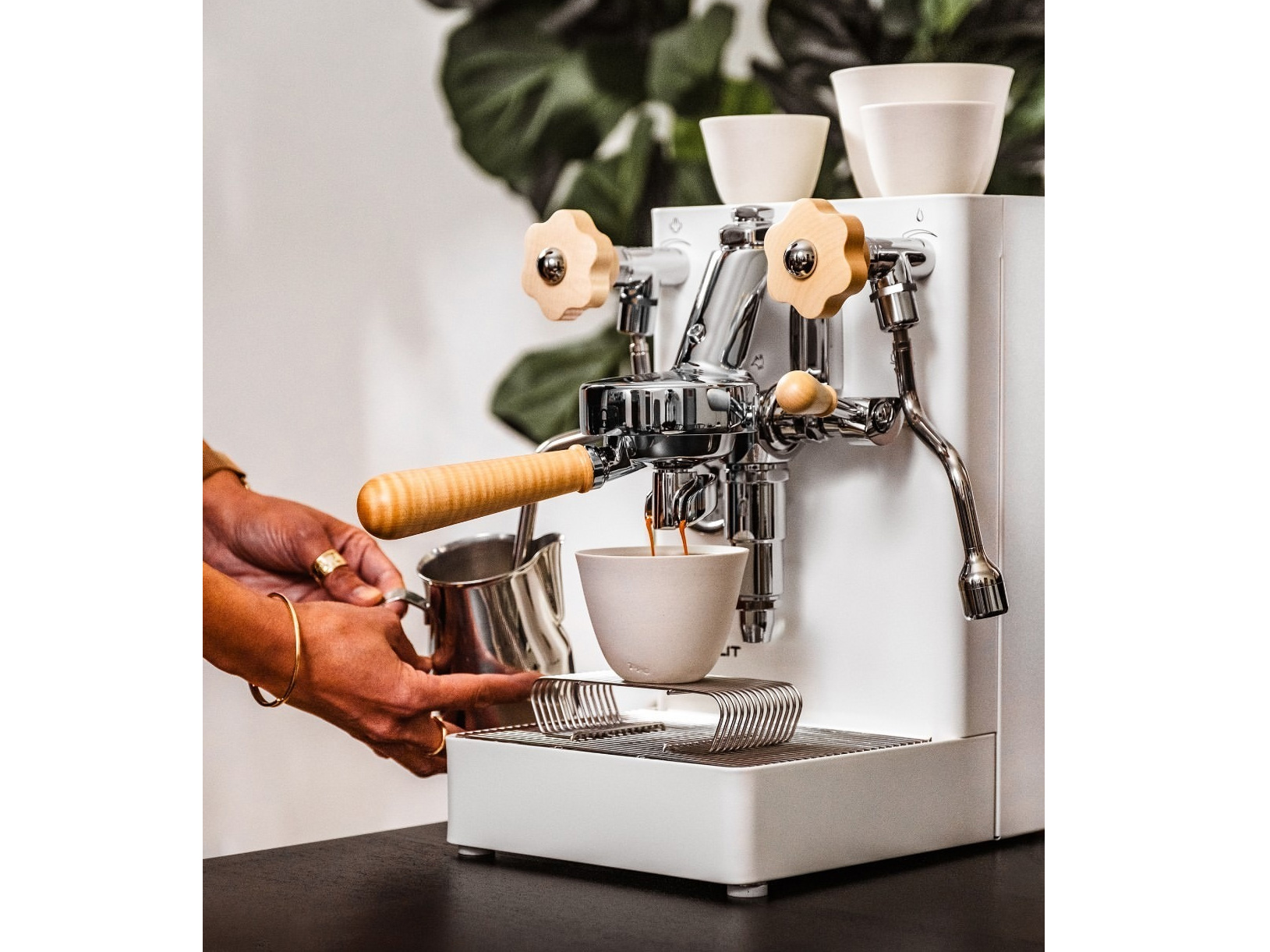 Máy pha cà phê Espresso cực nhanh