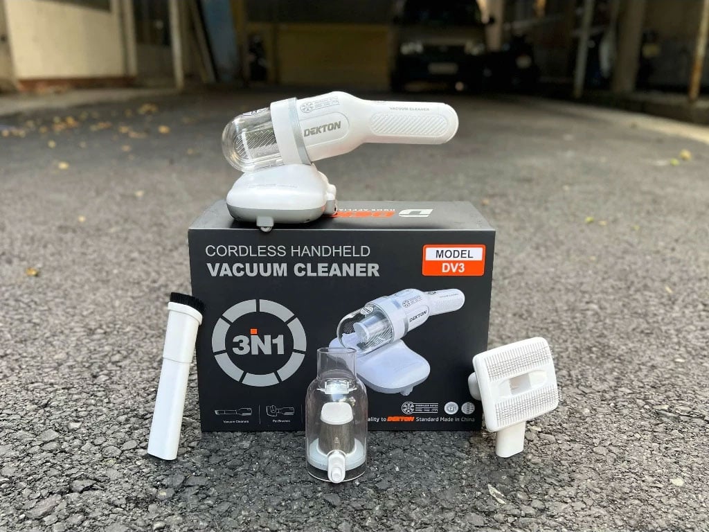 Máy hút bụi dùng pin mini 