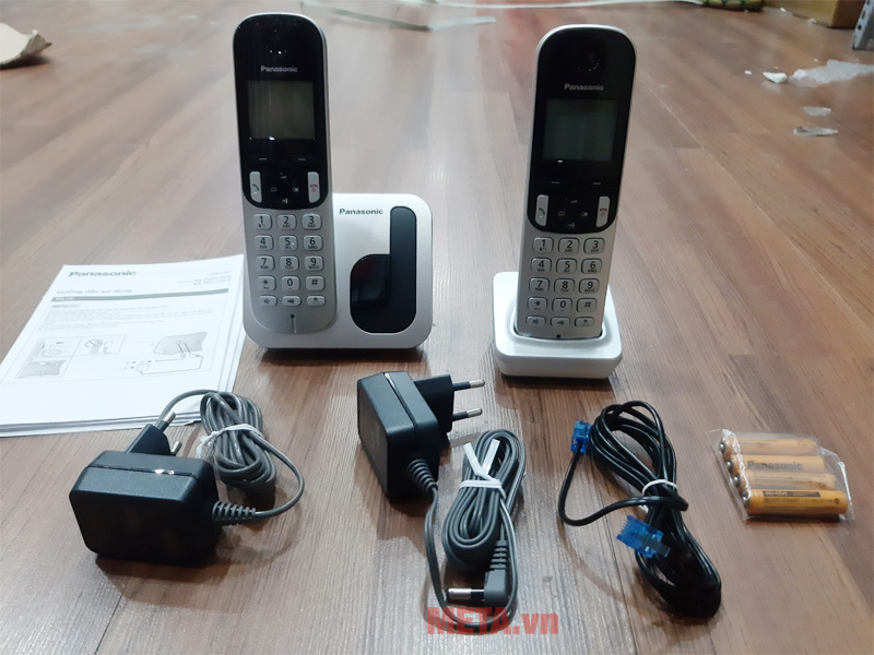 Trọn bộ sản phẩm điện thoại bàn không dây Panasonic