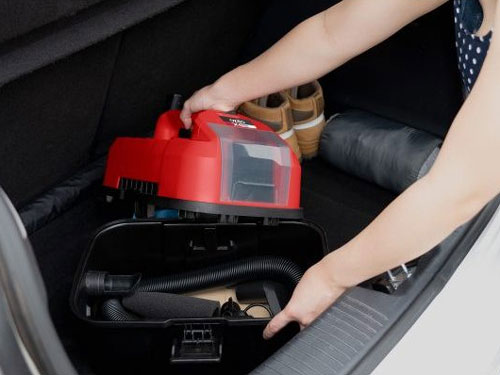 Ozito PXWDVS-1080 hút bụi trên ô tô