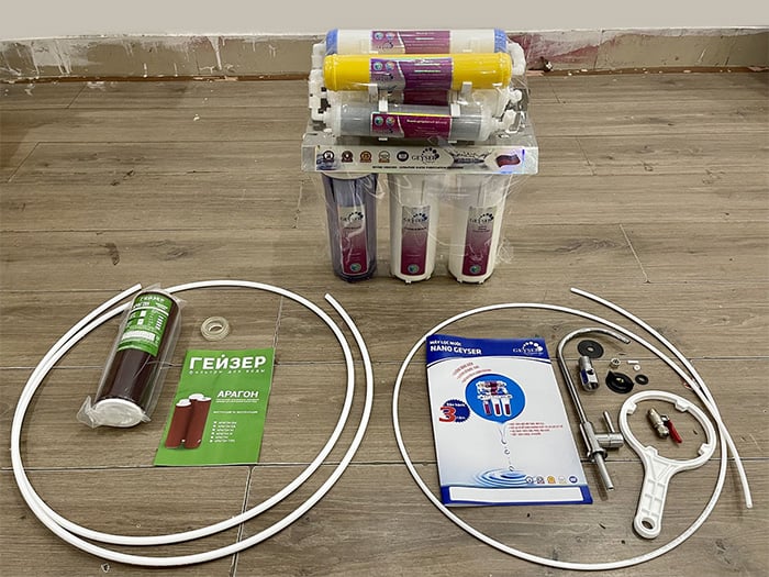 Bộ sản phẩm máy lọc nước nano Geyser TK7