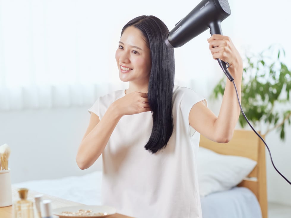 Máy sấy tóc Panasonic có chế độ sấy bảo vệ tóc