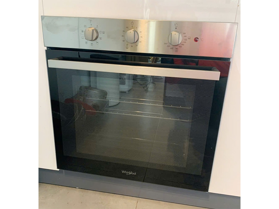 Ảnh thực tế lò nướng Whirlpool AKP3534HIXAUS