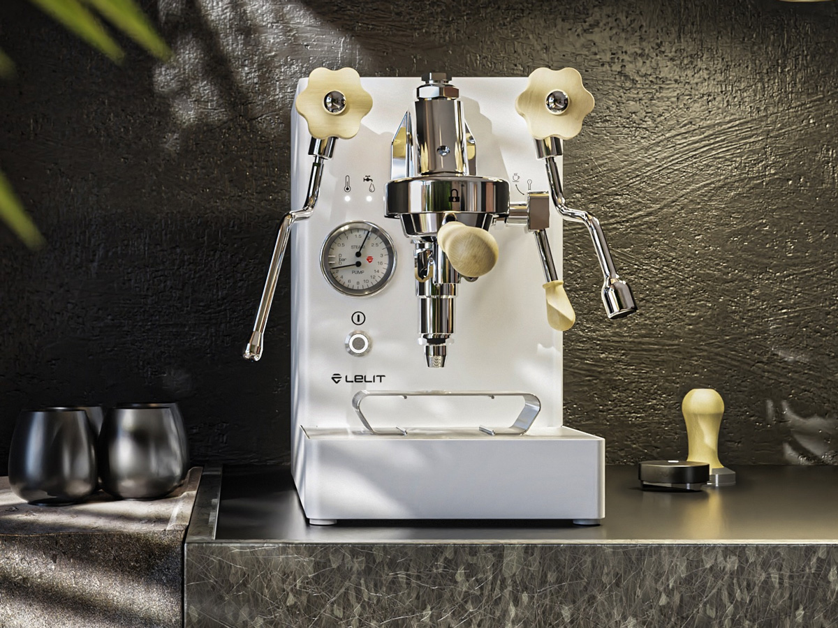 Máy pha cà phê Lelit có nồi hơi 1.8 lít