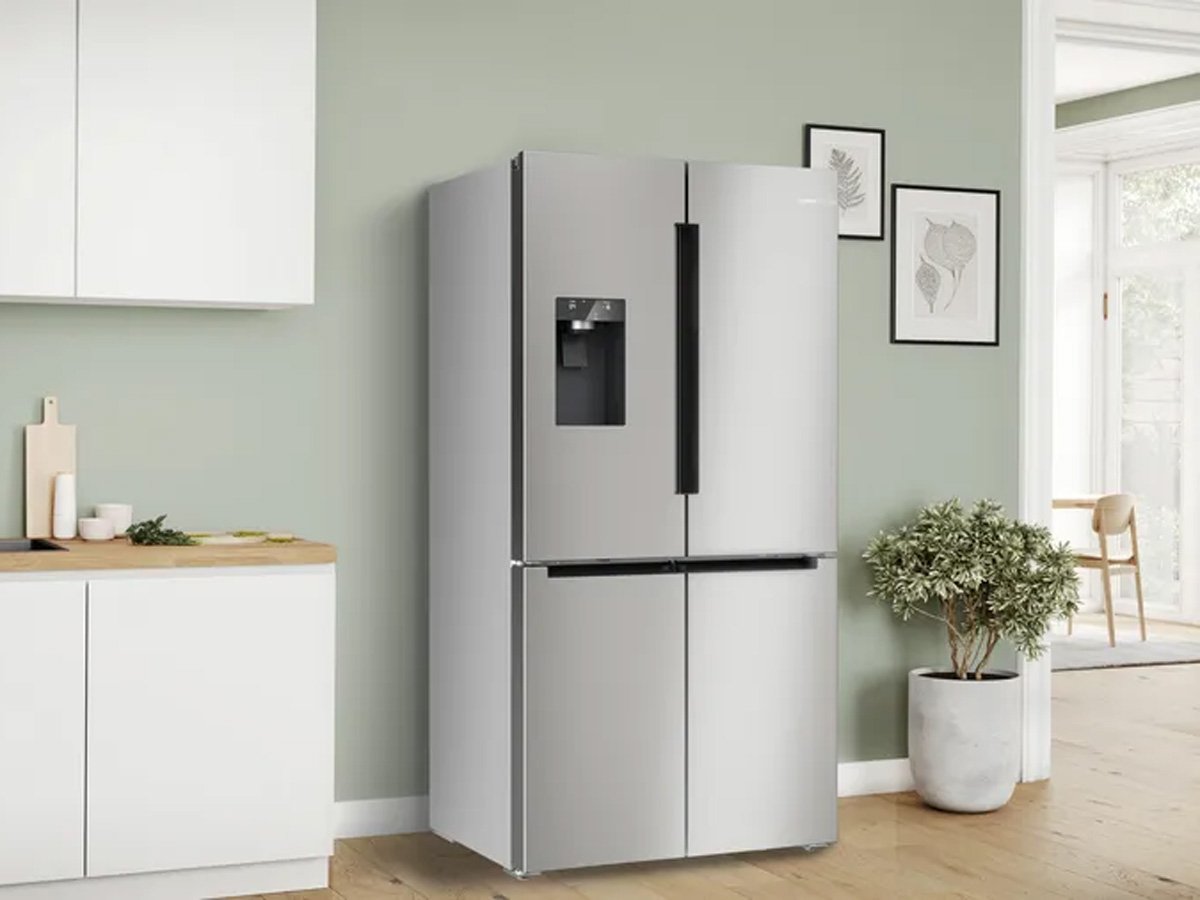 Thiết kế 4 cửa kiểu Pháp – Sang trọng và tiện dụng