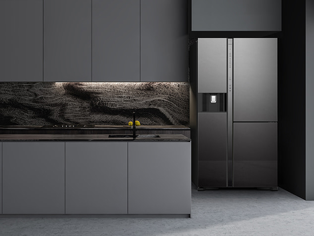 Hitachi R-MY800GVGV0(MIR) có cửa tủ mặt gương