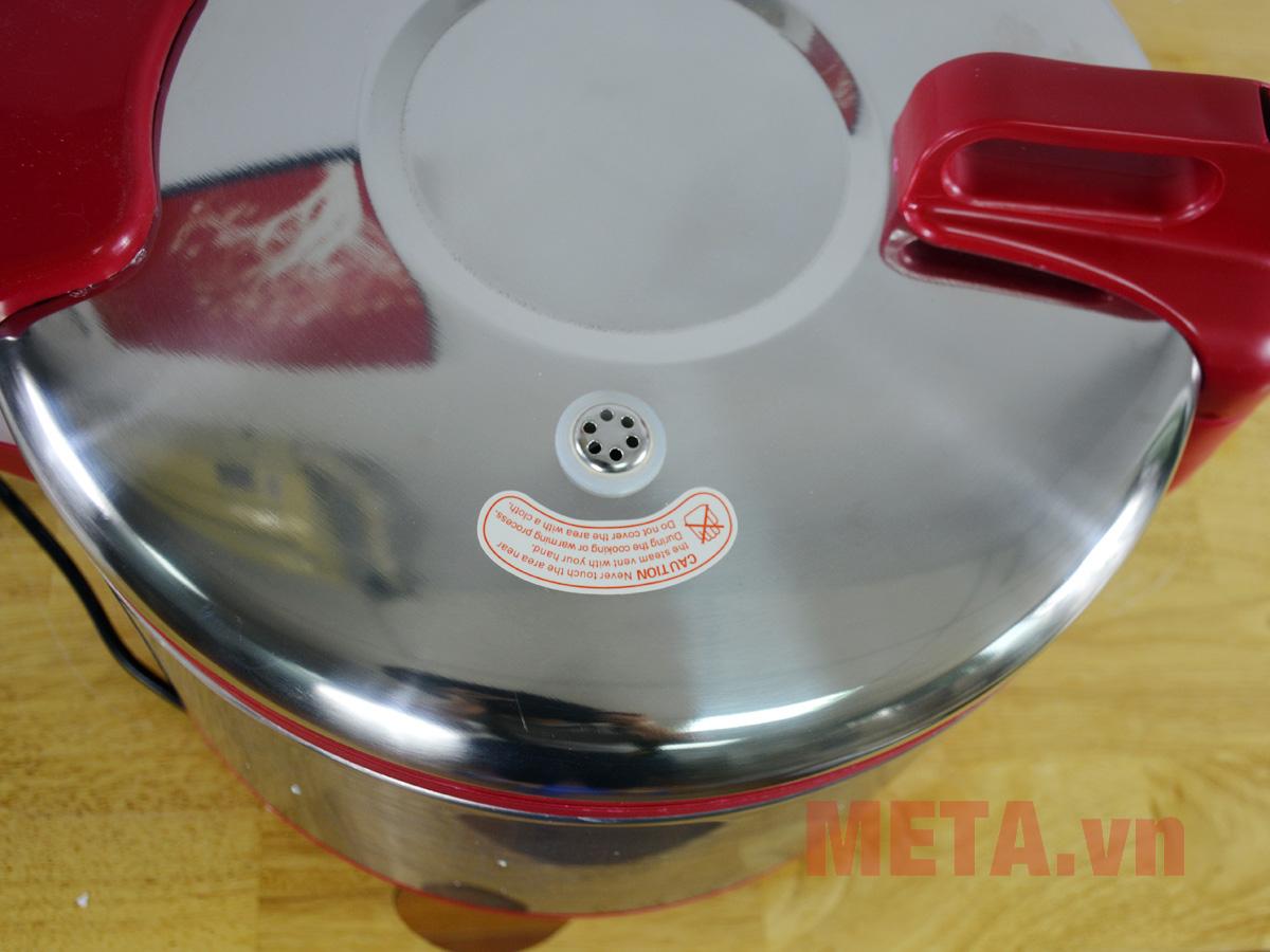 Nồi cơm điện Sunhouse SH 866 có khay hứng nước