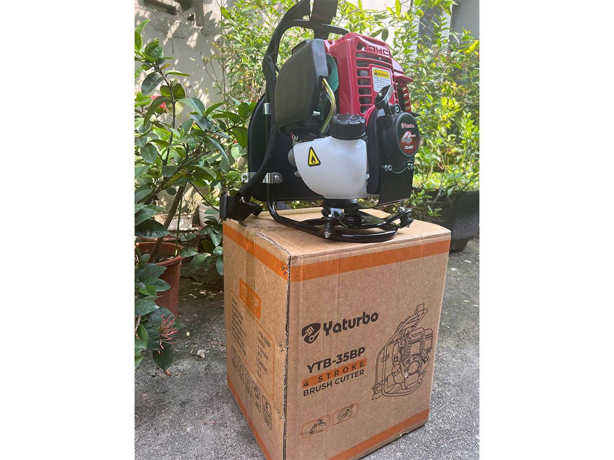 Bình chứa xăng làm từ nhựa