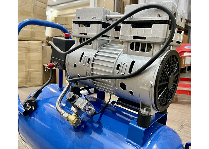 Máy nén khí không dầu giảm âm Wing TW-OF750 (30 lít) có động cơ lõi đồng