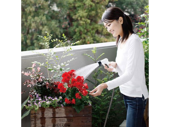 Takagi R110CGVN lựa chọn 7 chế độ tưới nước