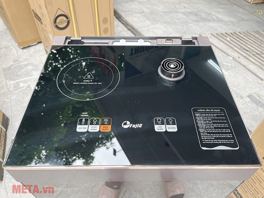 Bảng điều khiển cảm ứng