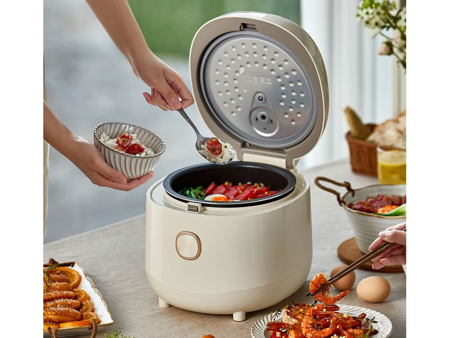 Nồi cơm điện Bear DFB-C40K6 có hẹn giờ 12 tiếng