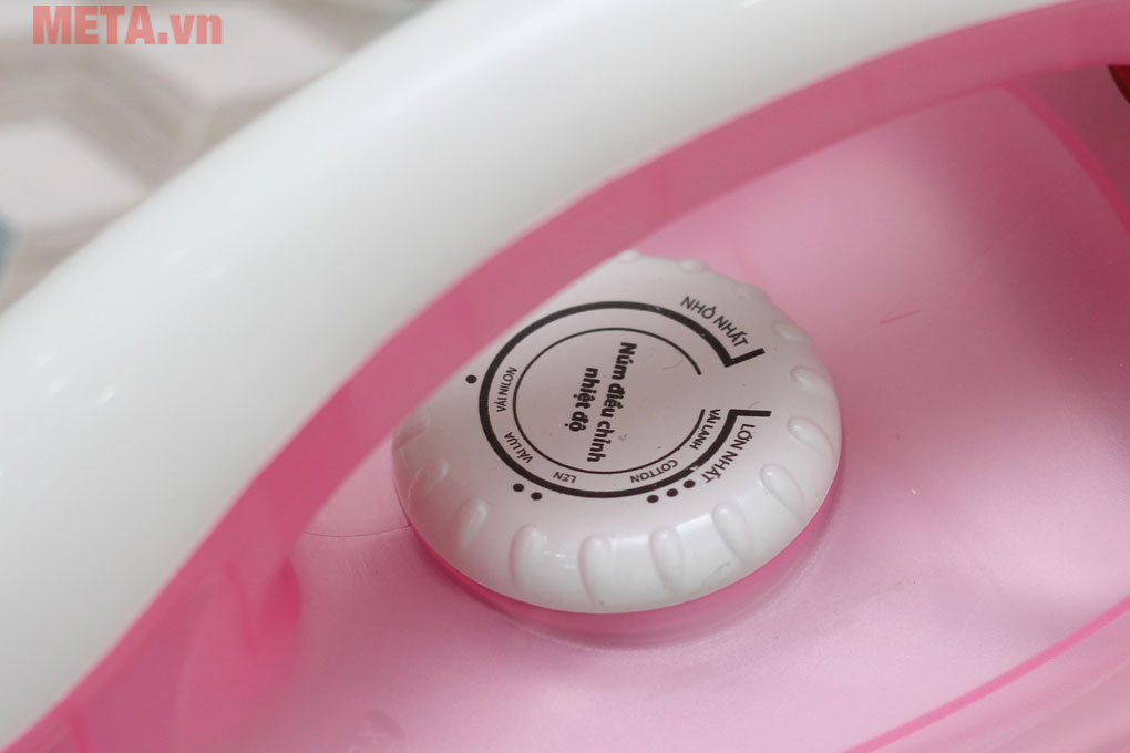bàn là khô Sunhouse SHD1072 có khả năng điều chỉnh chế độ linh hoạt