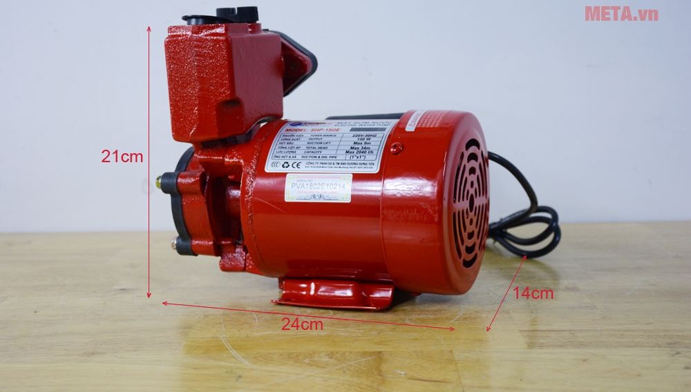 Máy bơm nước Shining SHP-150E sở hữu kiểu dáng gọn gàng