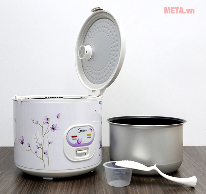 Nồi dung tích lớn phù hợp sử dụng cho gia đình 4 - 6 người