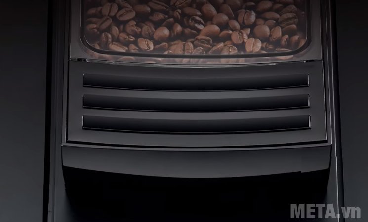 Máy pha cà phê tự động Jura Impressa WE8 có chức năng xay hạt cà phê