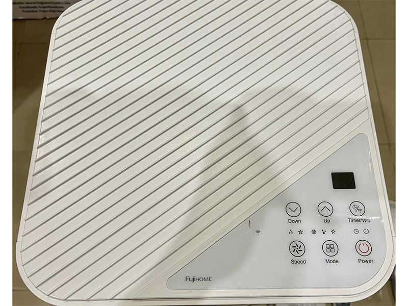 Điều hòa di động thông minh FujiHome PAC09 có bảng điều khiển cảm ứng hiện đại