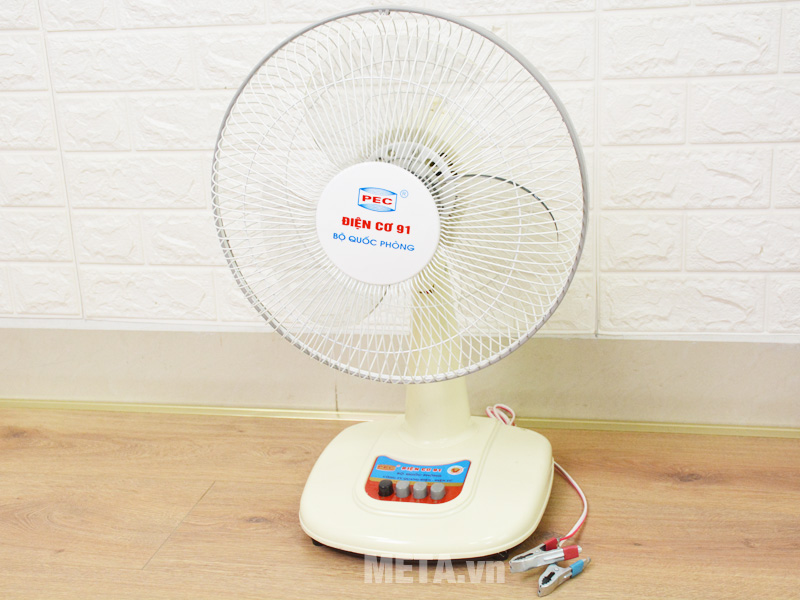 Quạt Điện Cơ 91 QB-300/AQT có thiết kế nhỏ gọn