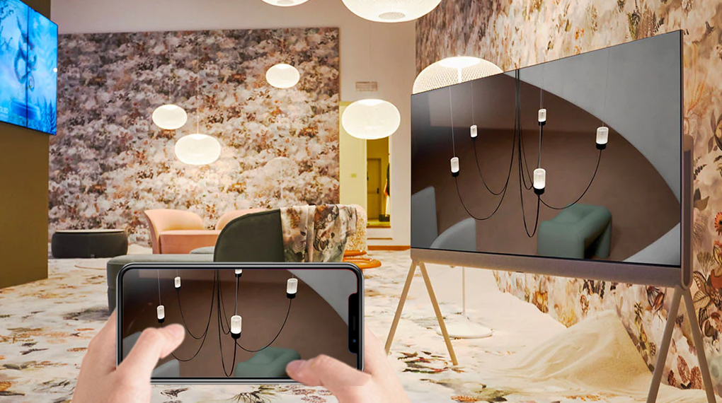 Smart Tivi OLED chiếu màn hình điện thoại lên tivi