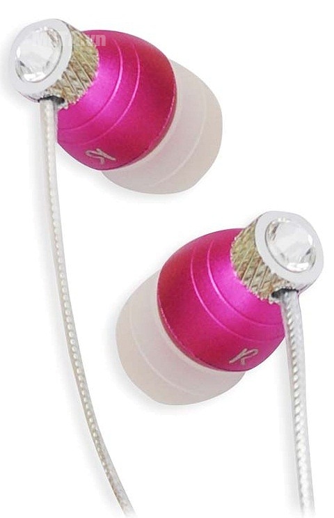 Tai nghe SoundMax AH704 với khả năng di động cao.